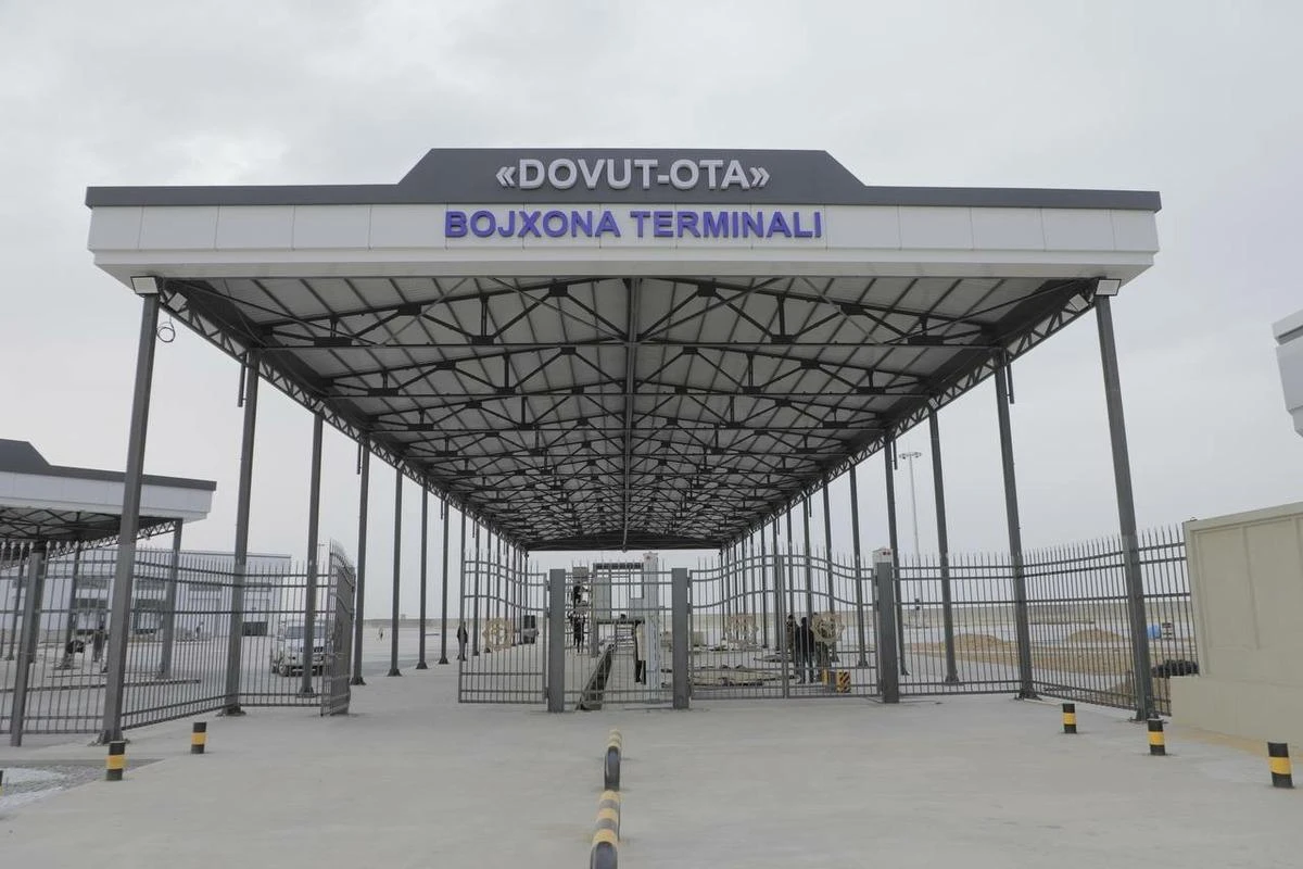 Qozog‘iston bilan chegaradagi Dovut ota o‘tkazish punkti yana to‘rt oyga yopildi