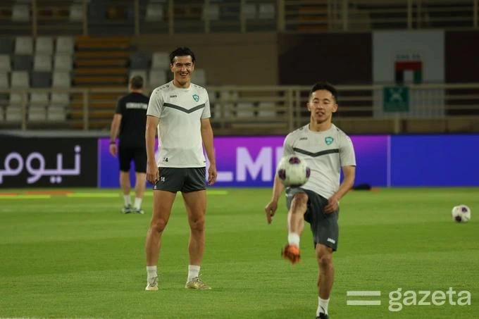 Foto: O‘zbekistonlik futbolchilarning BAAga qarshi o‘yin oldidan mashg‘ulotlari