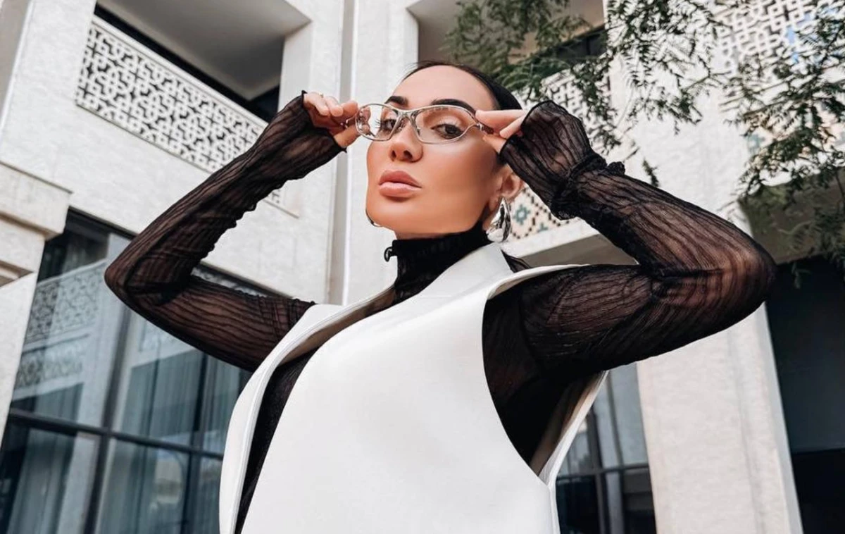 Munisa Rizayeva turmush o‘rtog‘i bilan fotosessiyani e’lon qildi
