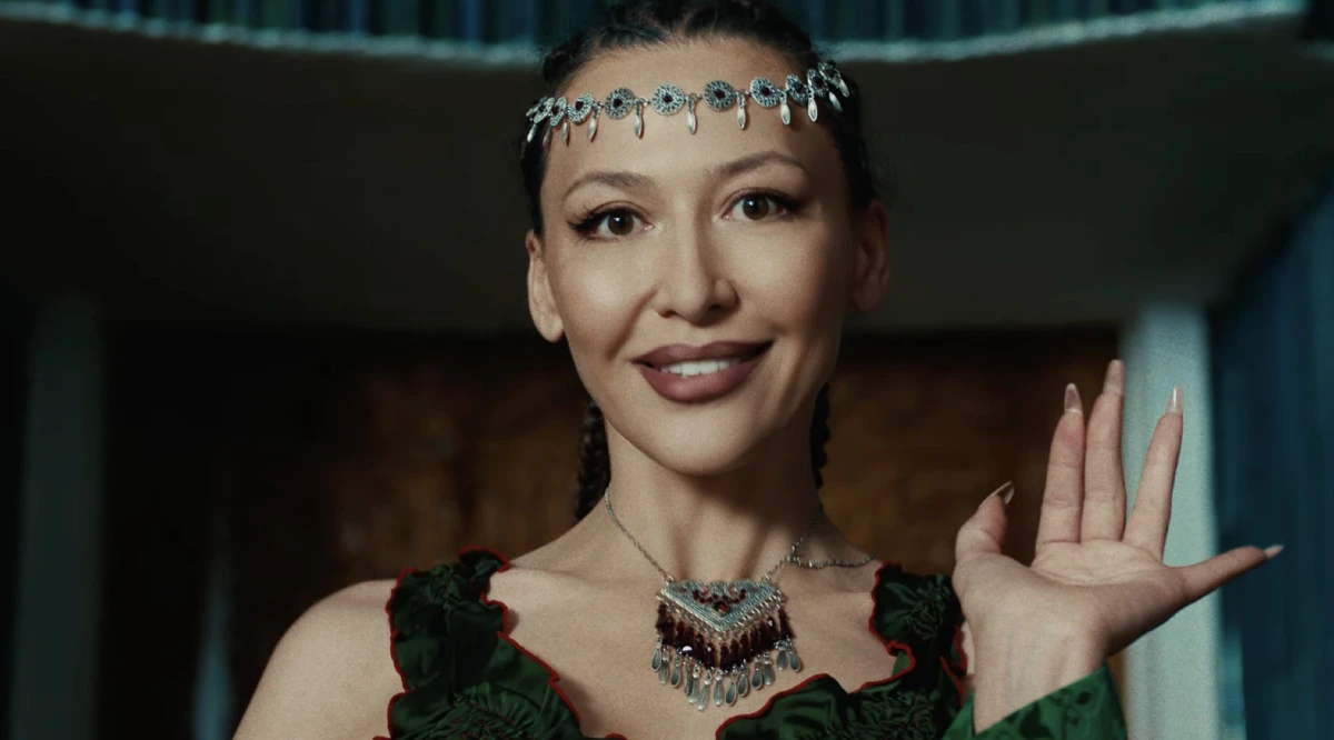 Lola o‘zining "O‘zicha" nomli klipini vanihoyat e’lon qildi