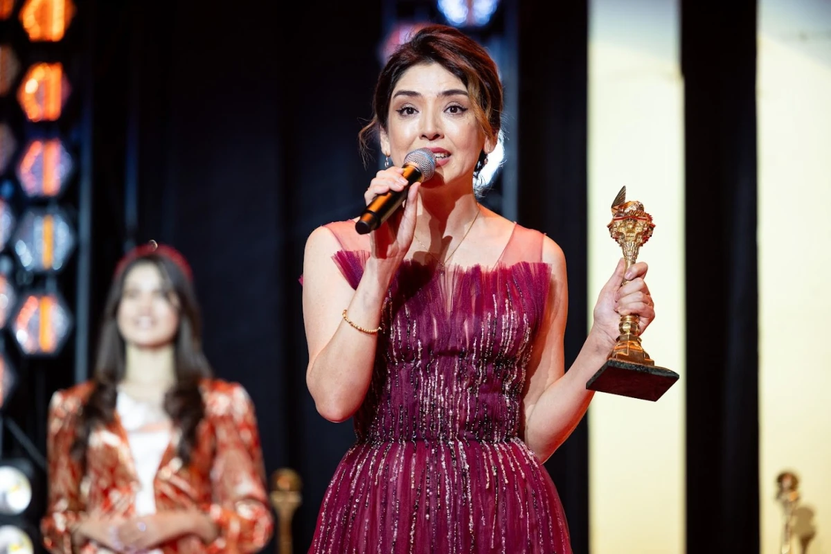 Ra’no Shodiyeva xalqaro kinofestivalda “Eng yaxshi aktrisa” mukofotini qo‘lga kiritdi