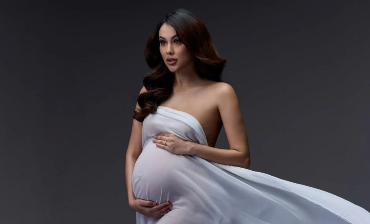 Model Amaliya Shakirova filippinlik eridan farzand kutmoqda