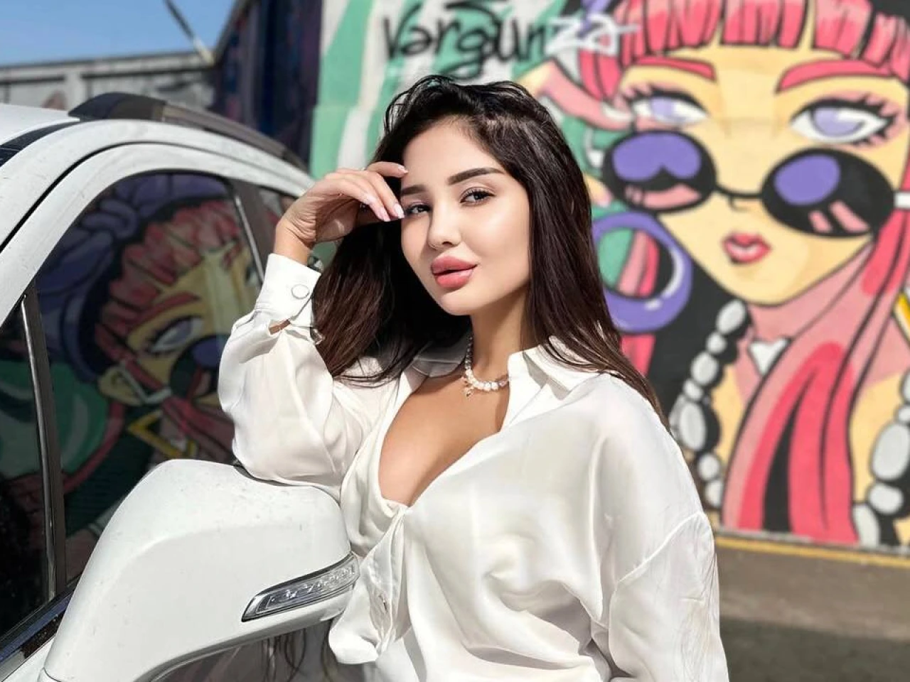 Eshakda toplar bilan katta sik