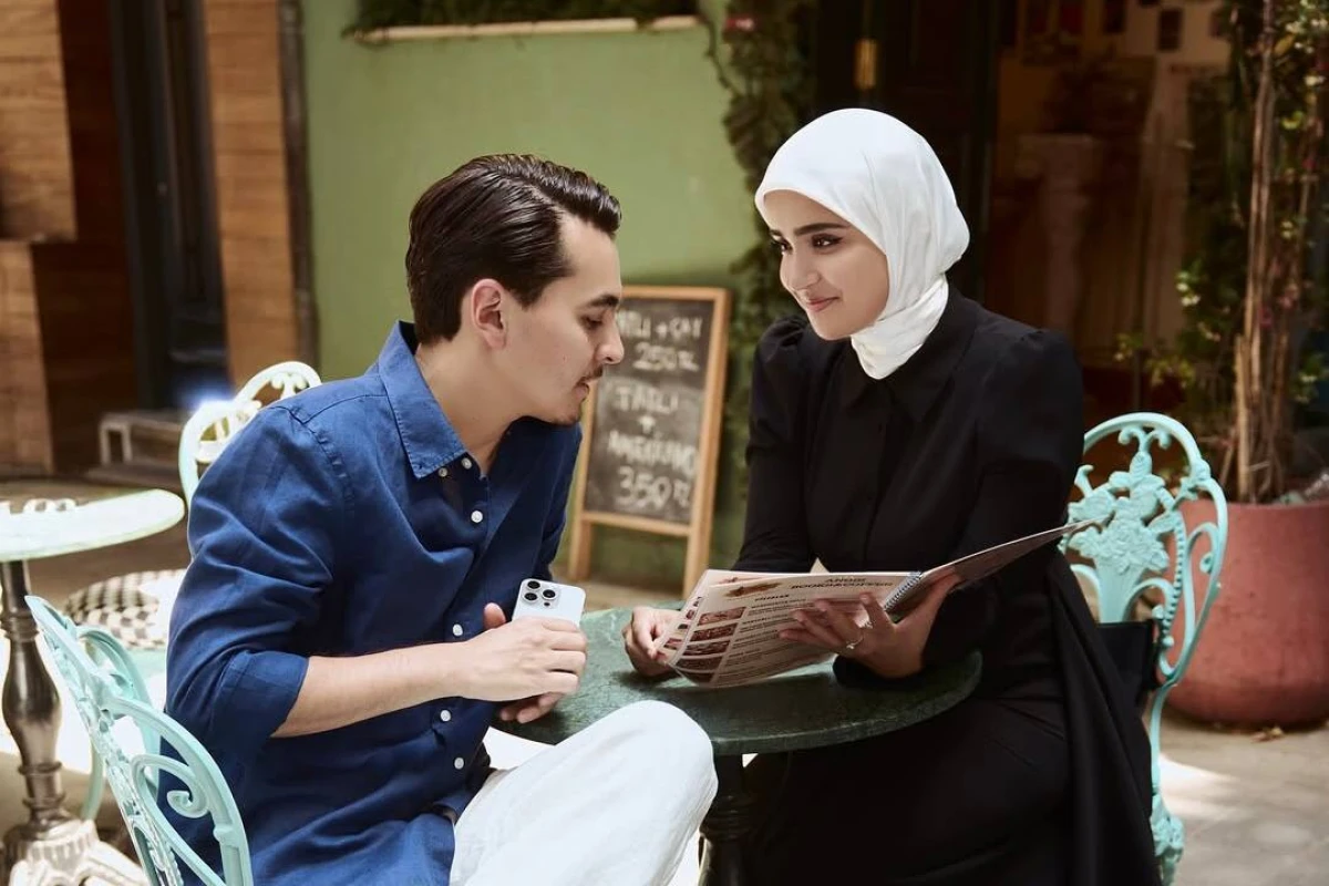 Bloger Timur Alixonov xotiniga yubiley munosabati bilan ajoyib sovg‘a berdi