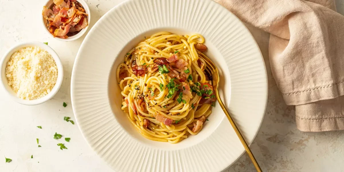 Karbonara, bolonyeze va boshqalar: Italiyaning eng zo‘r pasta retseptlari