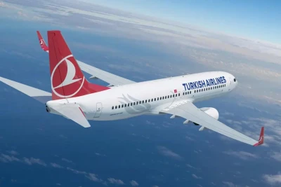 Turkish Airlines samolyot toʻliq toʻxtamasidan oldin oʻrnidan turganlarga jarima soladi