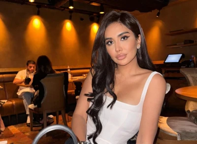 Karima Rizayeva o‘ziga 100 ming dollarlik mashina sovg‘a qildi