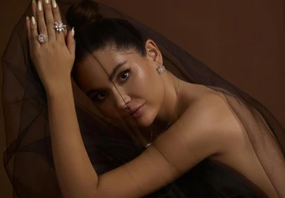 Maryam Tillayeva Kannda o‘zbek dizaynerlarining liboslarini namoyish etdi