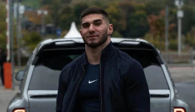 Yutuber Asxab Tamayev Toshkentga keldi va o‘zbekistonlik poygachilarni kurashga chorladi