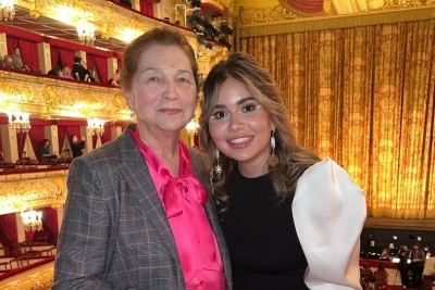 Maryam Tillayeva buvisi bilan qiziqarli video e’lon qildi