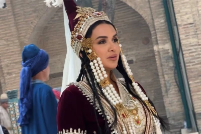 Nilufar Usmonova tarixiy uslubda klip suratga olmoqda