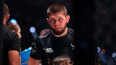 Habib Nurmagomedov AQSHda styuardessa bilan bahslashgani uchun samolyotdan tushirildi